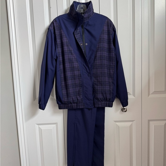 Forrester’s Women’s Gore-Tex Purple Plaid Golf Windbreaker Set - Picture 2 of 12